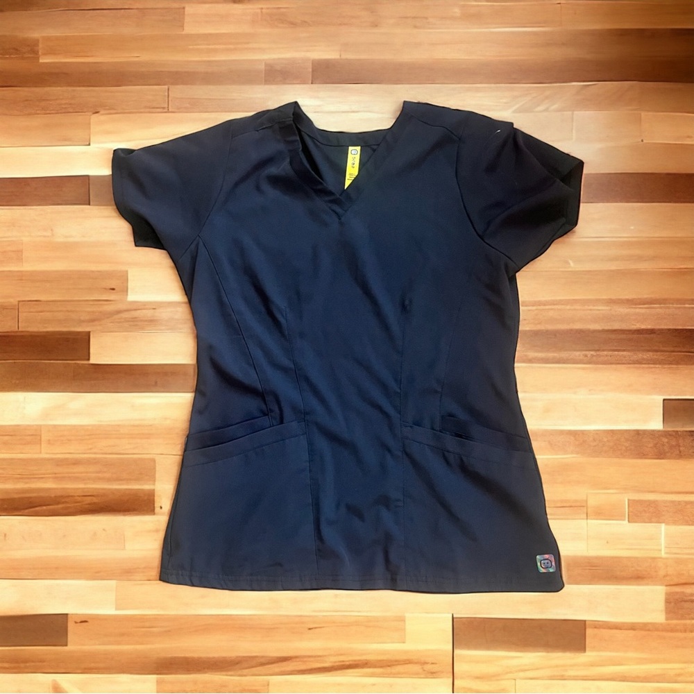 Black small scrub top. Like new worn only a couple of times